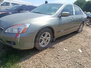 Honda Accord 2006 Gray