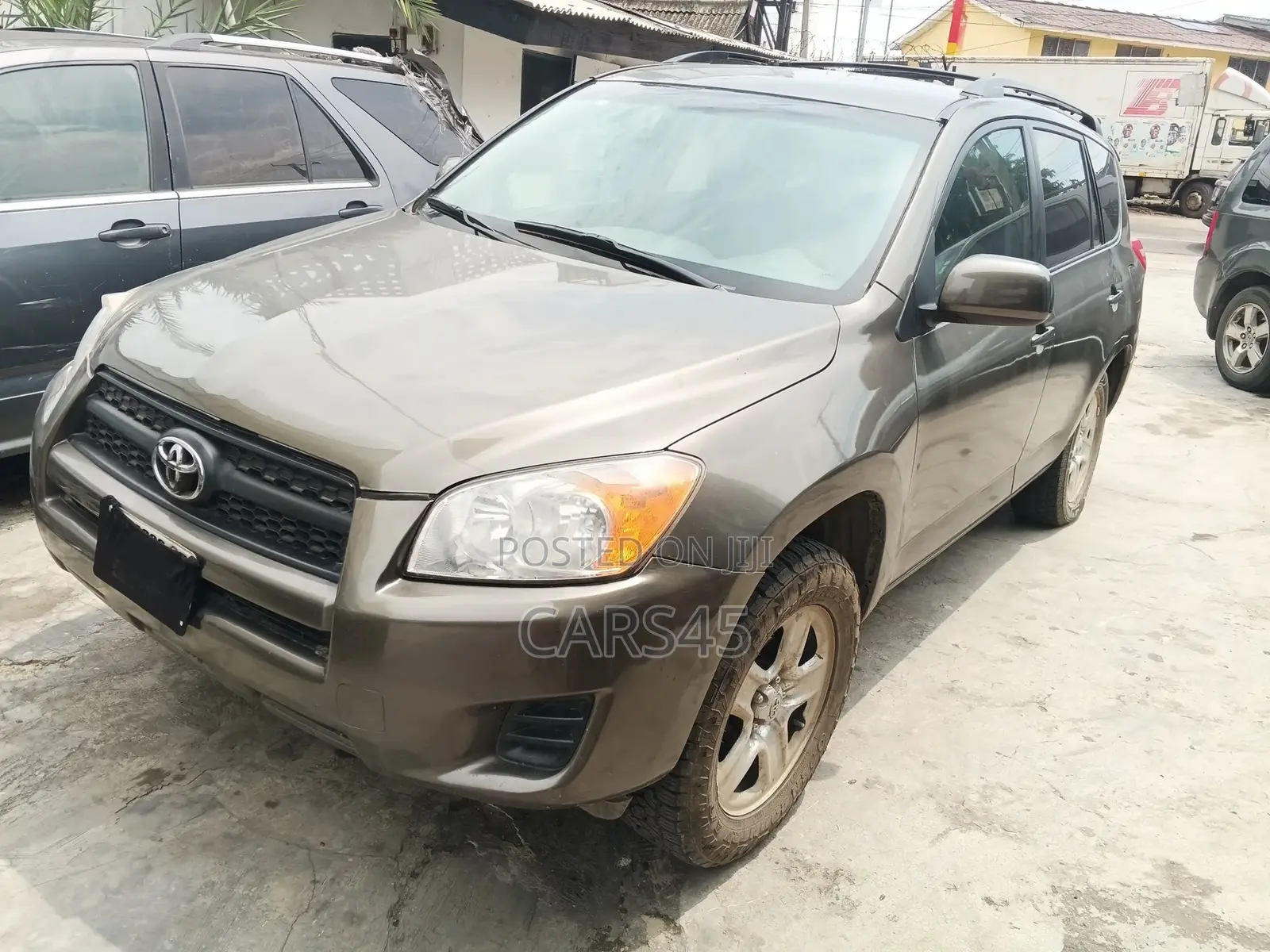 Toyota RAV4 2011 Gray