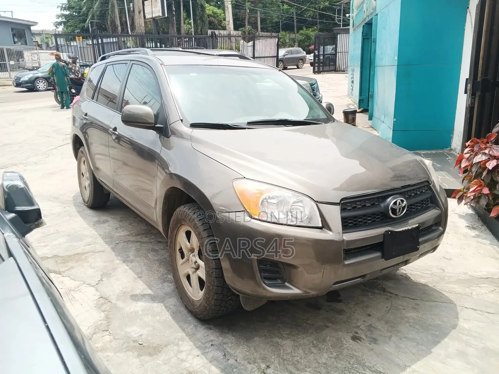 Toyota RAV4 2011 Gray