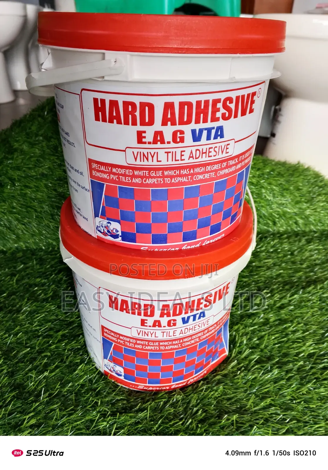 Hard Adhesive for Vinyl Tiles