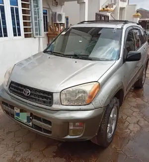 Toyota RAV4 2004 Silver