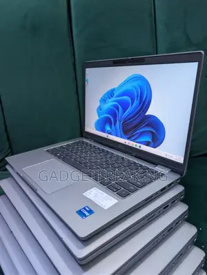 Laptop Dell Latitude 5320 32GB Intel Core i7 SSD 256GB