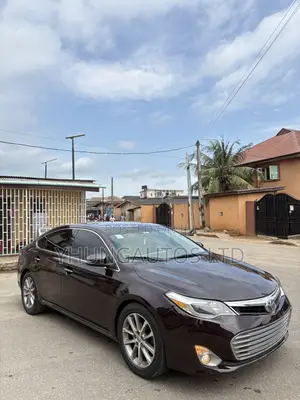 Toyota Avalon XLE Premium 4dr Sedan (3.5L 6cyl 6A) 2015 Burgundy