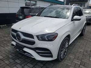 Mercedes-Benz GLE-Class 2022 White