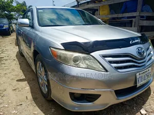 Toyota Camry 2008 Silver