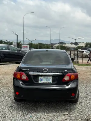 Toyota Corolla LE 4dr Sedan (1.8L 4 cyl 4A) 2009 Black