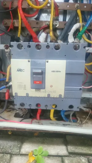 800a McCb Breakers