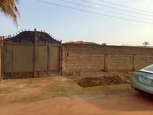3bdrm Bungalow in Ayobo for sale