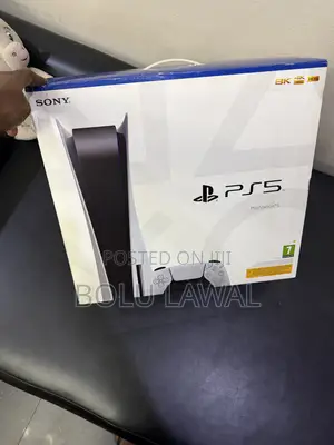PlayStation 5 Standard With 2 Controllers