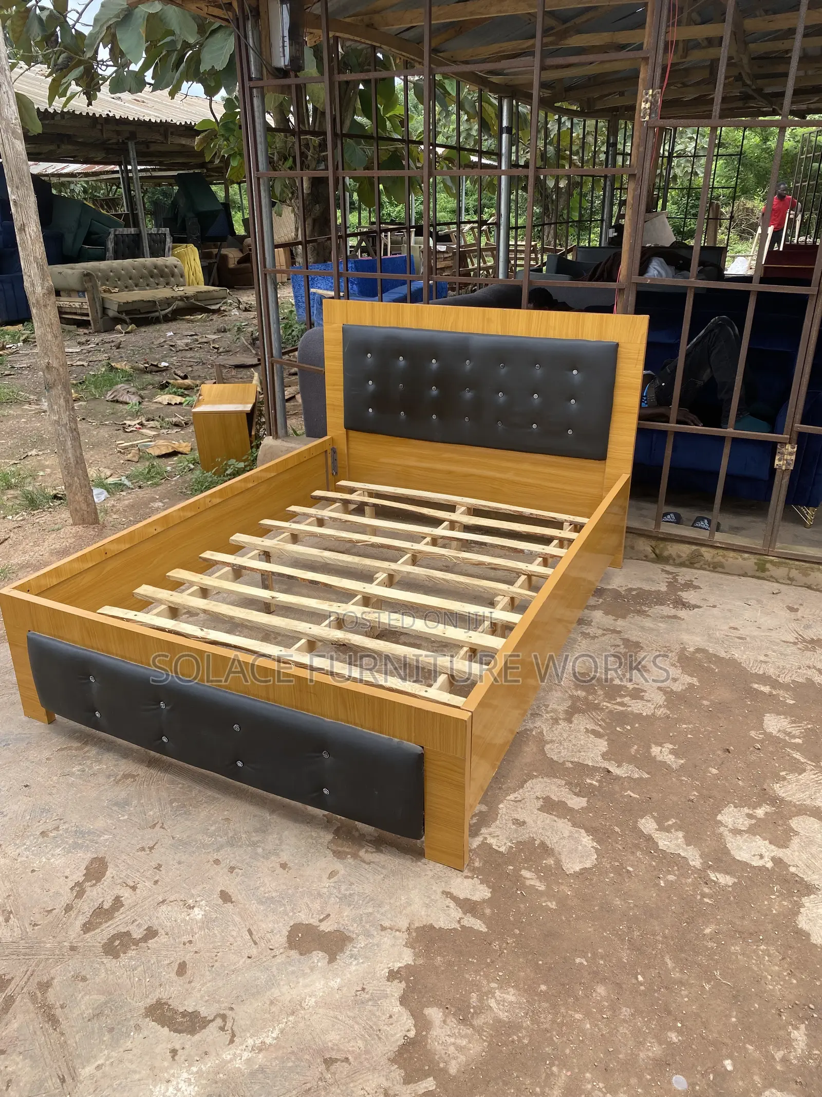 4/ Half Bed Frame