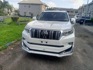 Toyota Land Cruiser Prado 2021 White