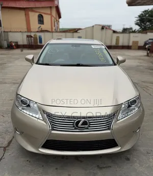 Lexus ES 350 FWD 2013 Gold