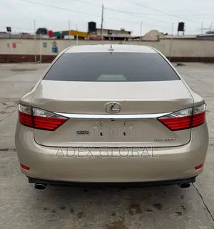 Lexus ES 350 FWD 2013 Gold