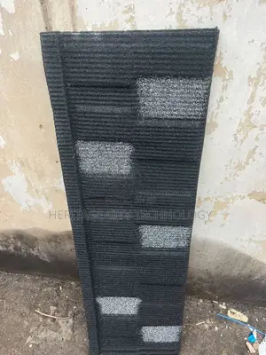 Shingles Black and White Colour