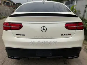 Mercedes-Benz GLE-Class 2018 White