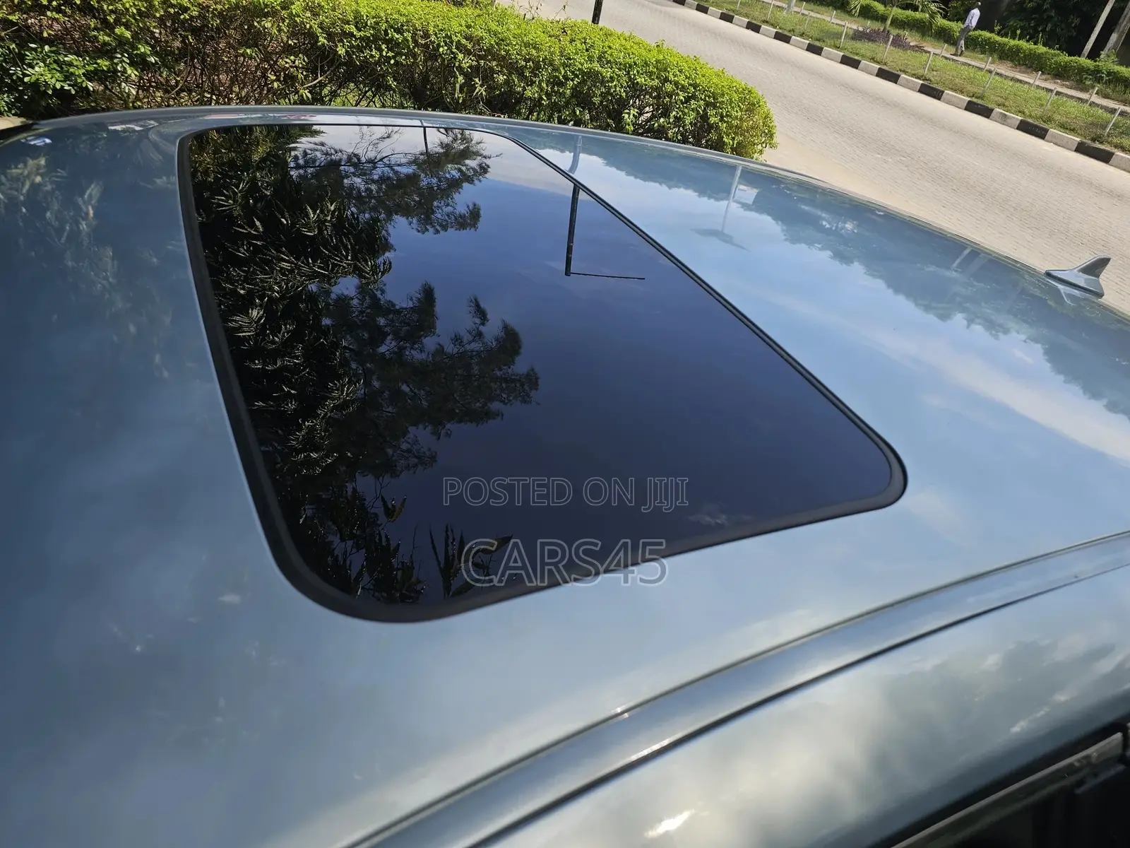 Lexus ES 2013 Blue