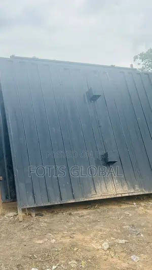 Container 17by10ft