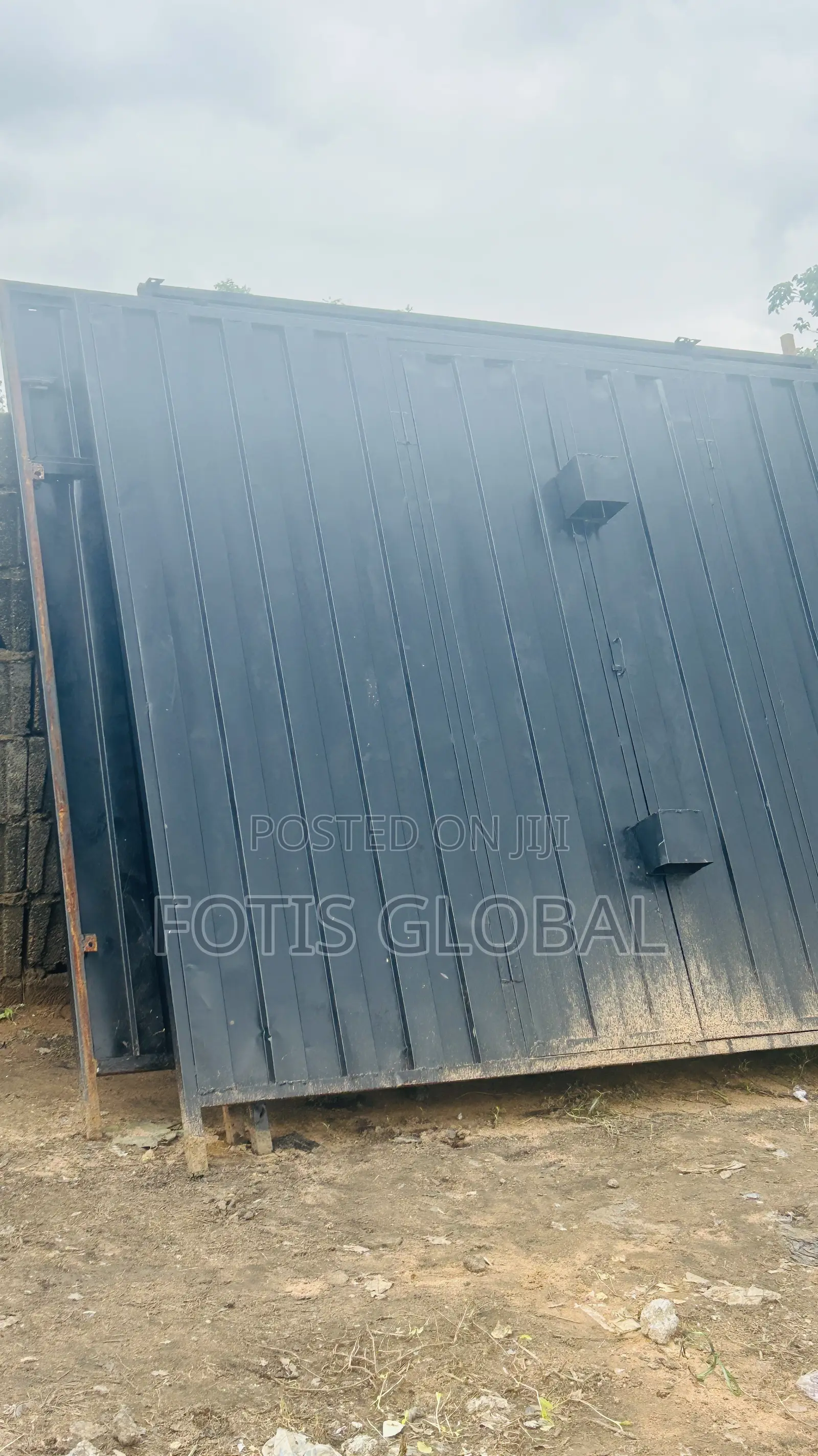 Container 17by10ft