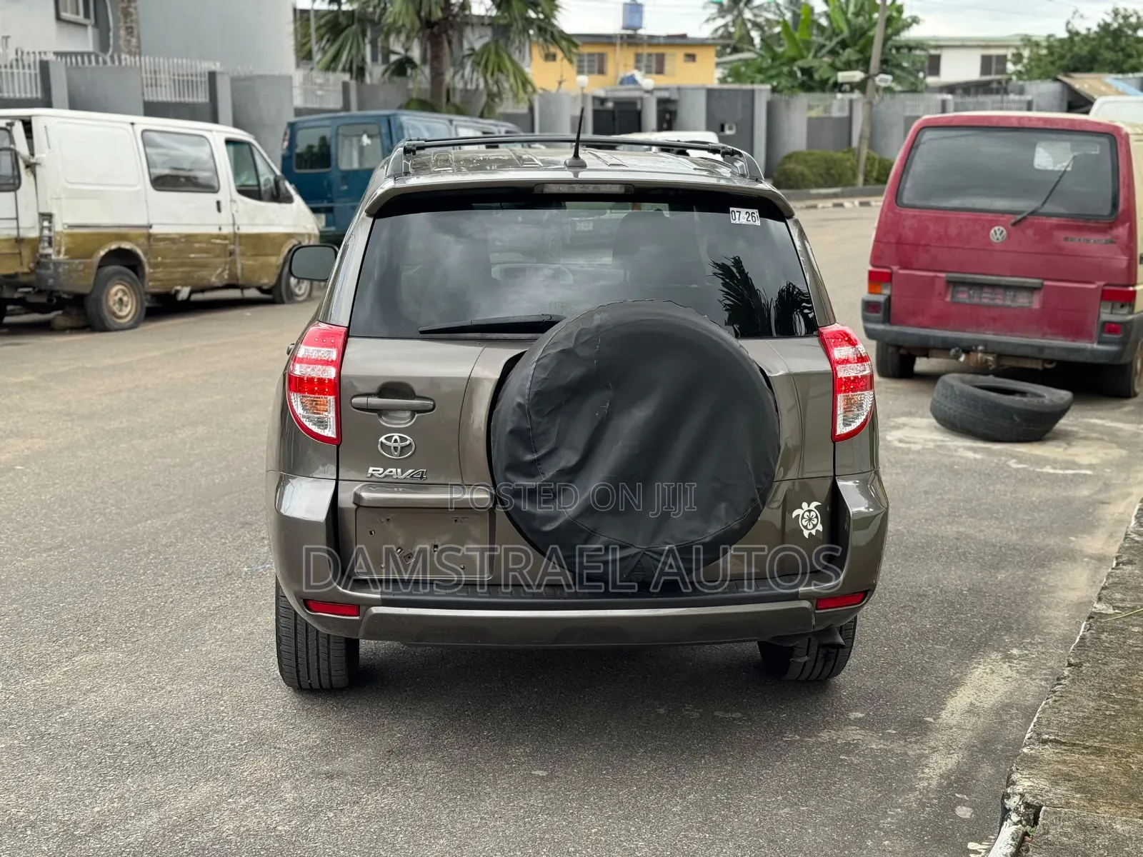 Toyota RAV4 2012 Brown