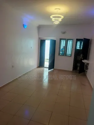 2bdrm Apartment in Main Idishin Jericho for rent
