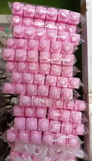 Lips Gloss Bottles