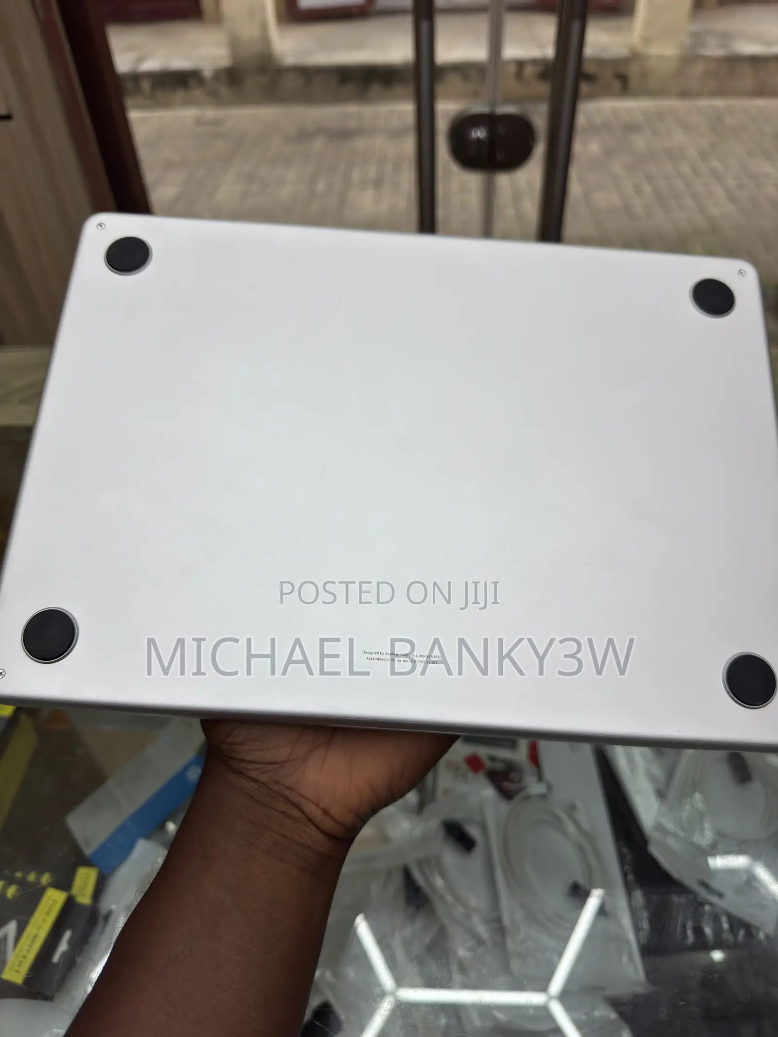 Laptop Apple MacBook Air 2022 M2 8GB Apple M2 SSD 512GB