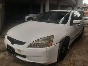Honda Accord 2003 White