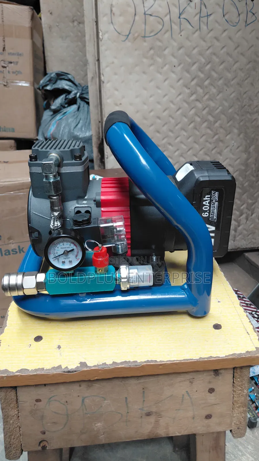 21 Volt Battery Air Compressor Machine
