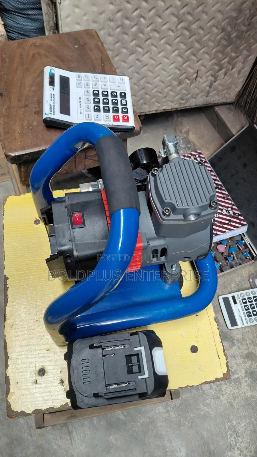 21 Volt Battery Air Compressor Machine