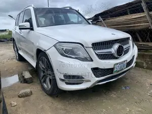 Mercedes-Benz GLK-Class 350 4MATIC 2013 White