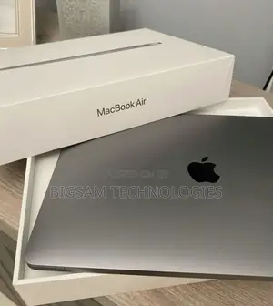 Laptop Apple MacBook Pro 2025 M5 16GB Nvidia SSD 512GB
