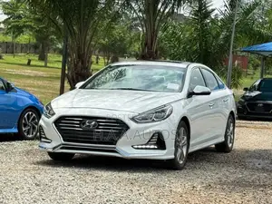 Hyundai Sonata Sport 2018 White
