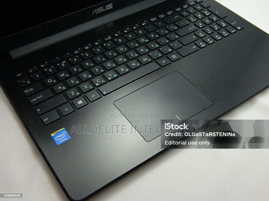 New Laptop Asus 4GB Intel Core i5 HDD+SSD 512GB