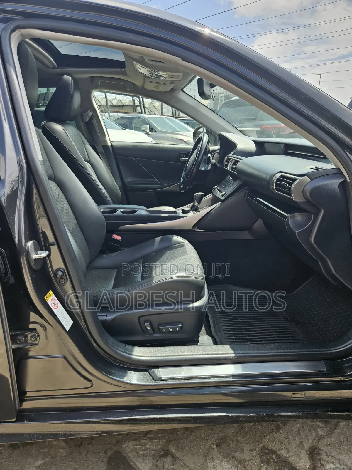 Lexus IS 2015 Black