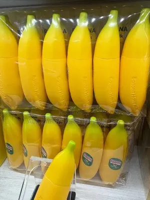 TONYMOLY Magic Food Banana Hand Milk