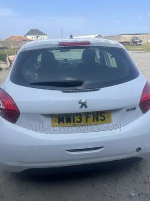 Peugeot 208 2014 White