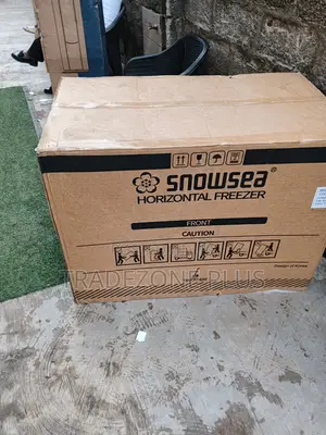 Large Snowsea 450L Deep Freezer for Home Shop