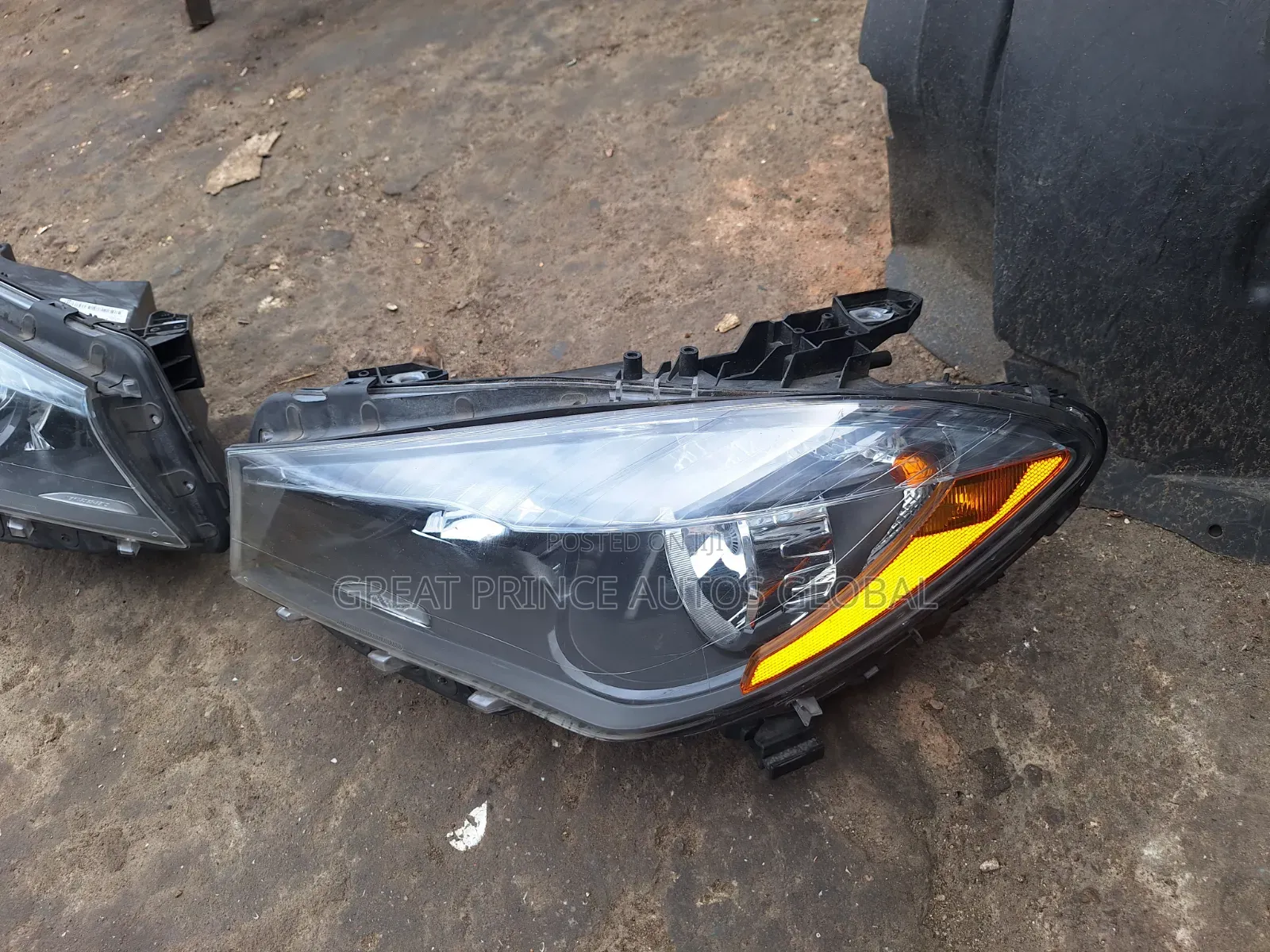 Head Light CLA250
