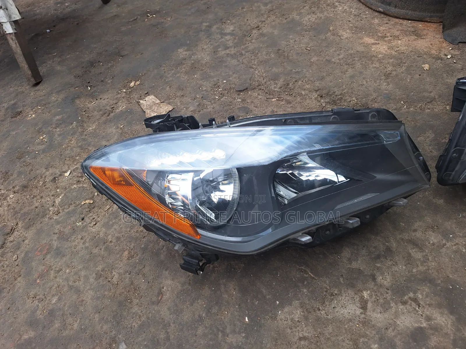 Head Light CLA250