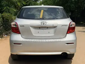Toyota Matrix 2010 Silver