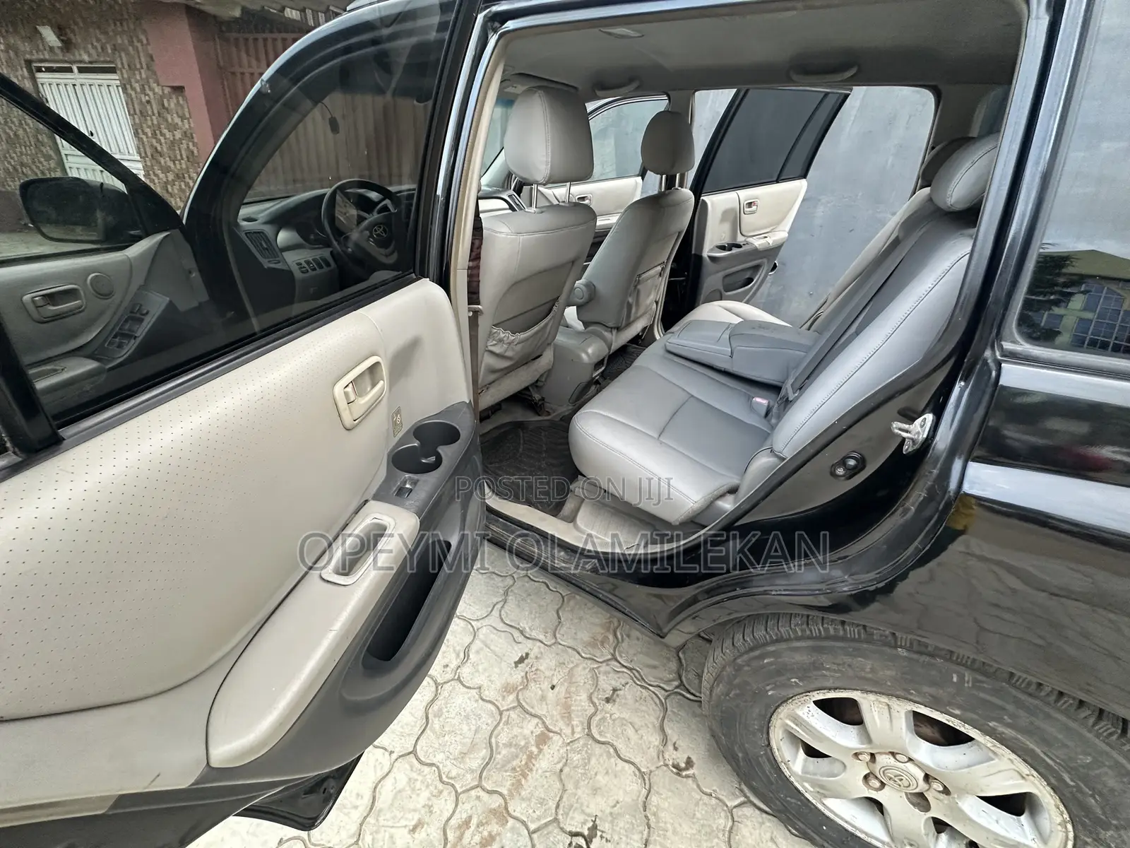 Toyota Highlander Limited V6 2005 Black