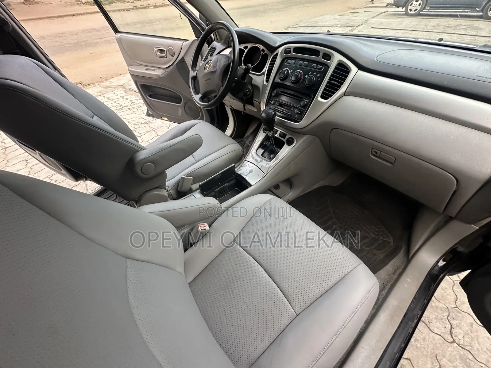 Toyota Highlander Limited V6 2005 Black