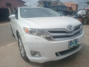Toyota Venza 2015 White