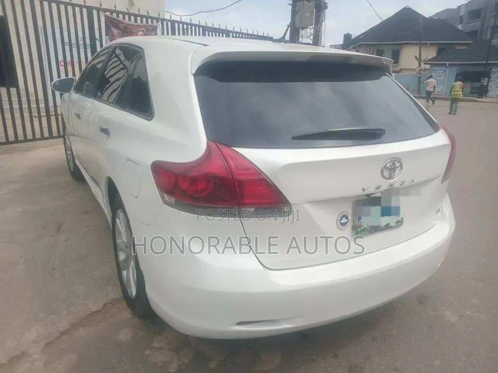 Toyota Venza 2015 White
