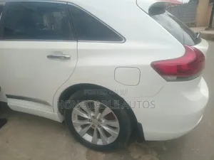 Toyota Venza 2015 White