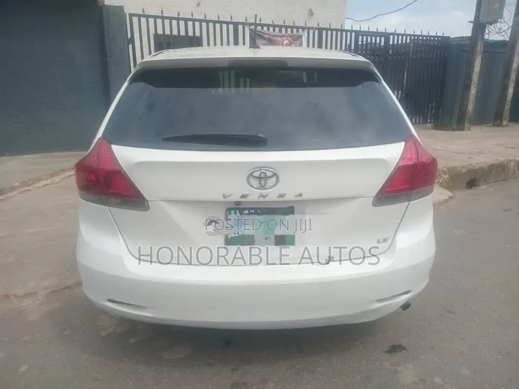 Toyota Venza 2015 White