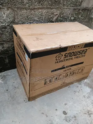 Spacious Snowsea BD-450G Chest Freezer