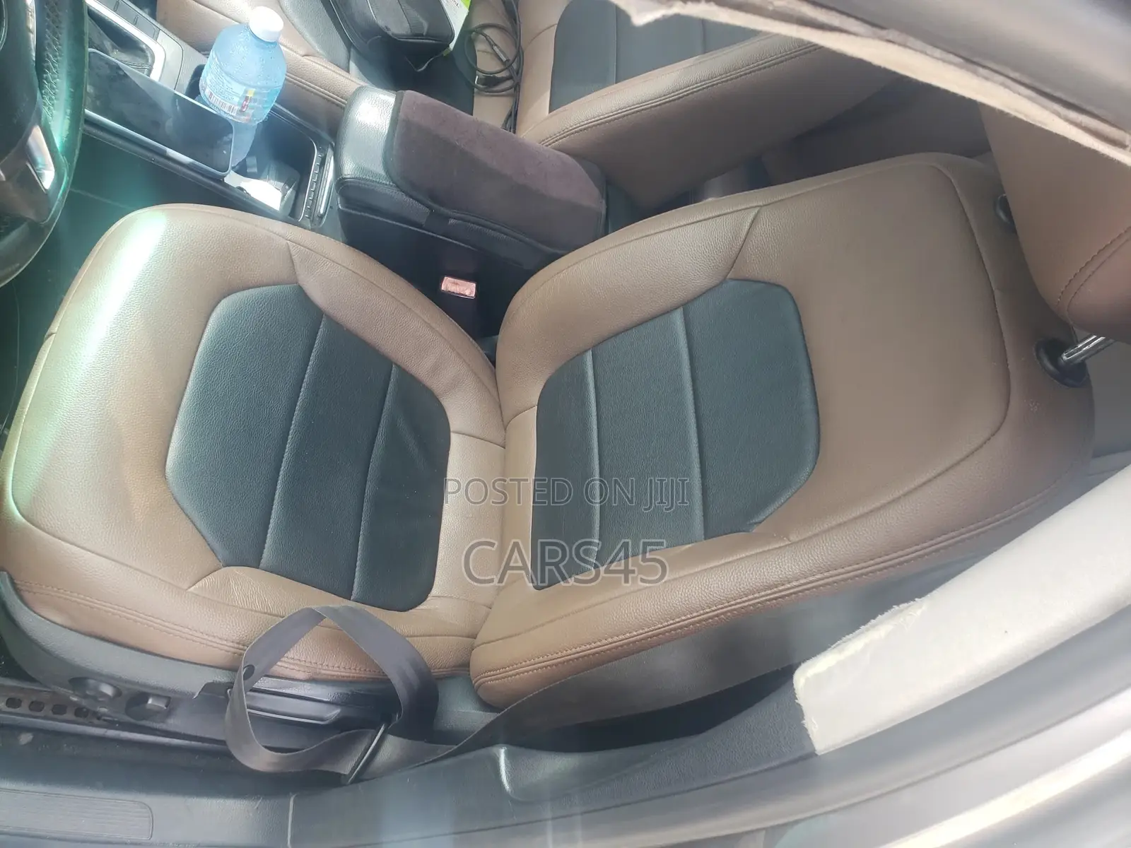 Volkswagen Passat 2012 Gray