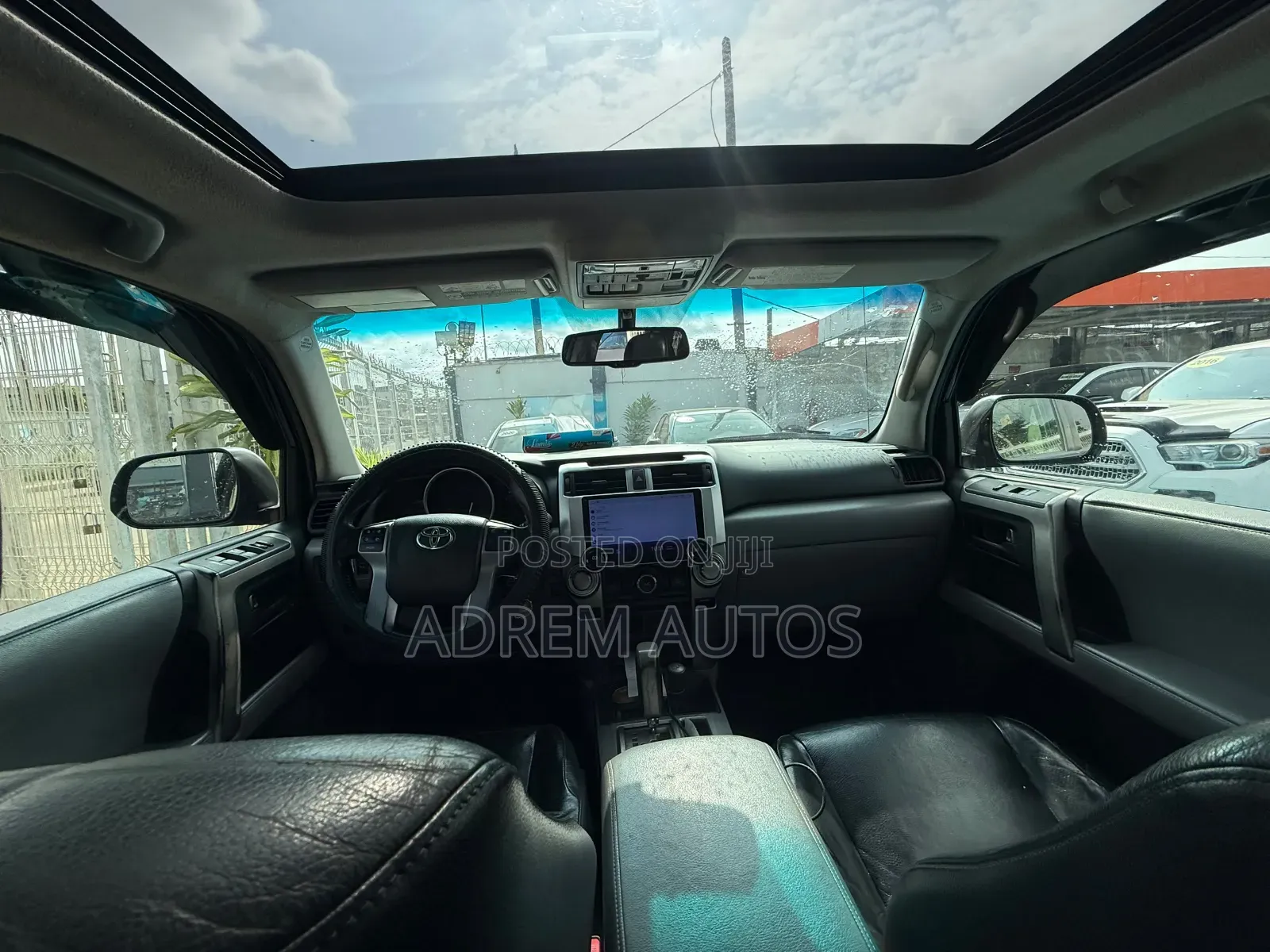 Toyota 4-Runner SR5 4WD 2011 Black