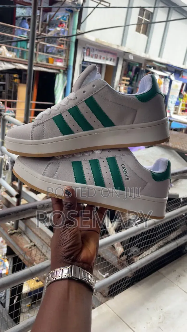 Campus Sneakers